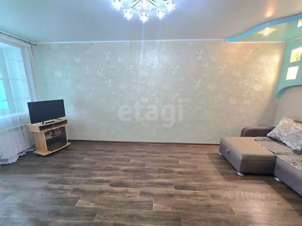 2-к кв. Башкортостан, Стерлитамак ул. Артема, 100 (51.6 м) - Фото 0