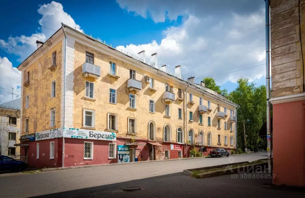 Офис в Кировская область, Кирово-Чепецк ул. Горького, 10 (38 м) - Фото 0