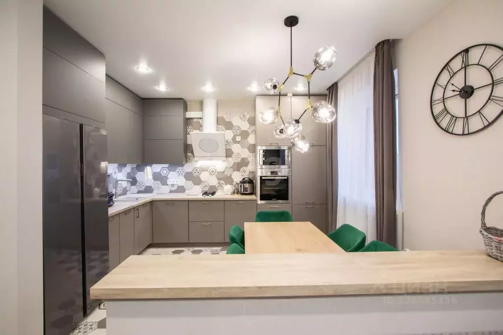 4-к кв. Калининградская область, Калининград ул. Добролюбова, 48 ... - Фото 1