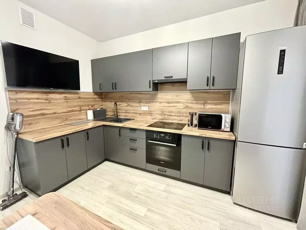 1-к кв. Воронежская область, Воронеж ул. Ломоносова, 116В (44.0 м) - Фото 1