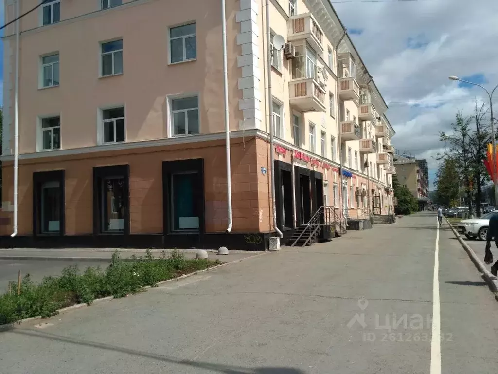 Торговая площадь в Пермский край, Пермь ул. Ленина, 65 (209 м) - Фото 0