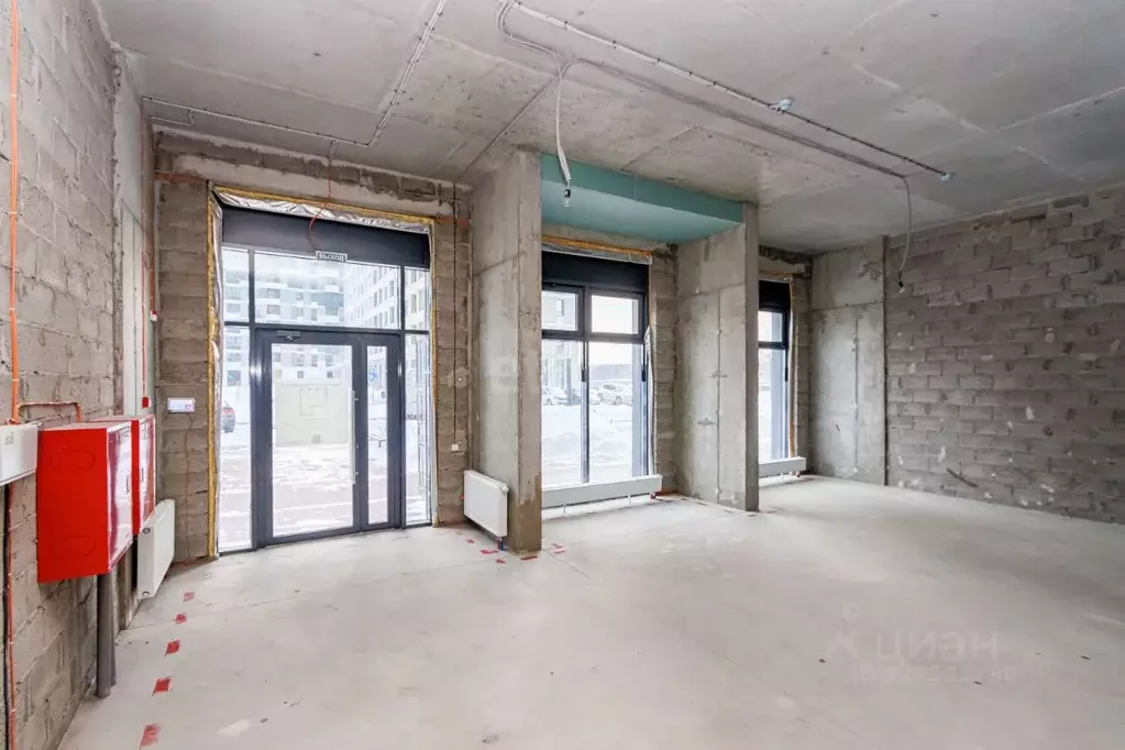 Помещение свободного назначения в Тюменская область, Тюмень ул. Андрея ... - Фото 2