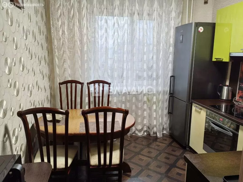 3-комнатная квартира: Тобольск, 8-й микрорайон, 31 (67 м) - Фото 1