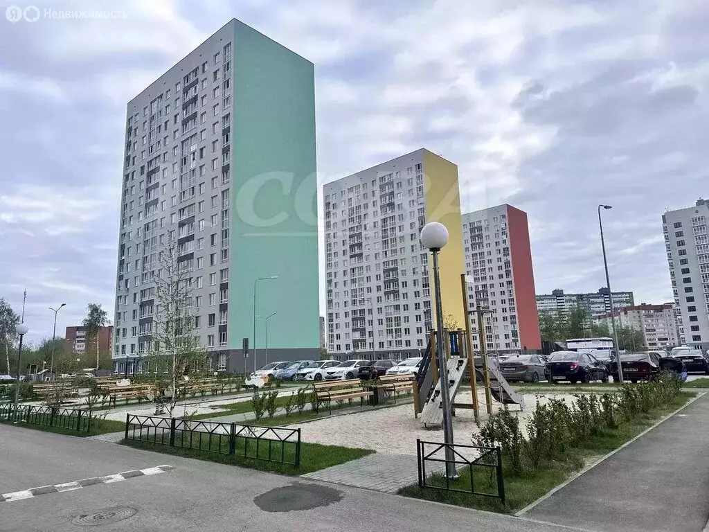 1-комнатная квартира: Тюмень, улица Ветеранов Труда, 9 (32.6 м) - Фото 1