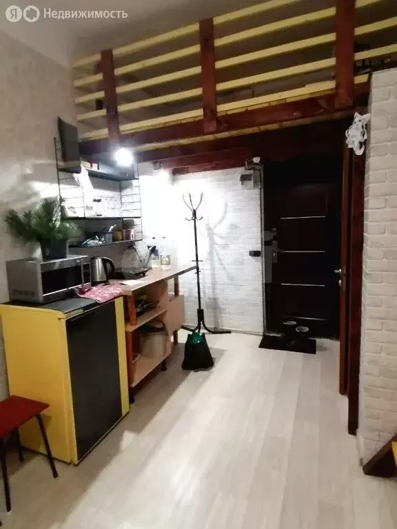 Квартира-студия: Ярославль, улица Белинского, 27 (20 м) - Фото 1