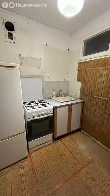 3-комнатная квартира: Смоленск, Кловская улица, 54 (61.5 м) - Фото 1