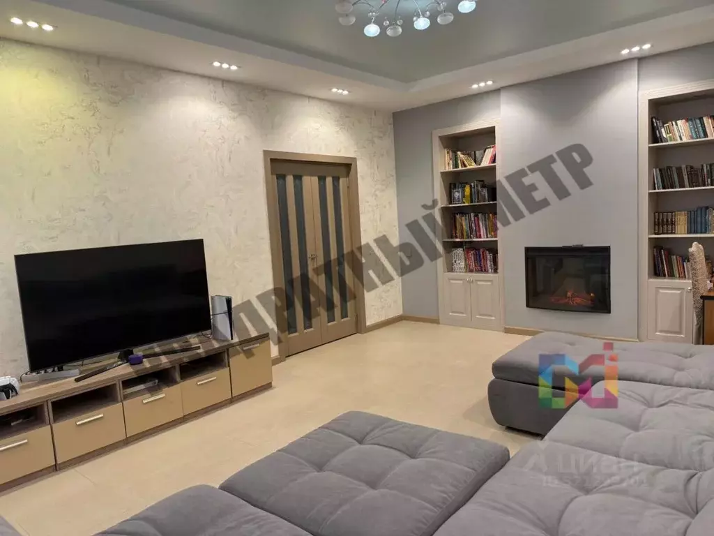Дом в Калмыкия, Элиста Сити-2 мкр, 47 (133 м) - Фото 1