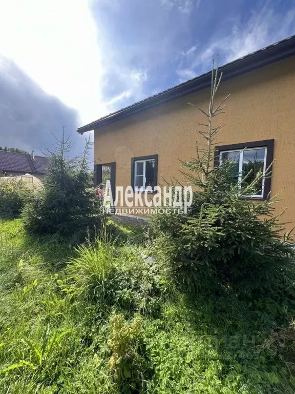 Дом в Ленинградская область, Выборгский район, Советское городское ... - Фото 1