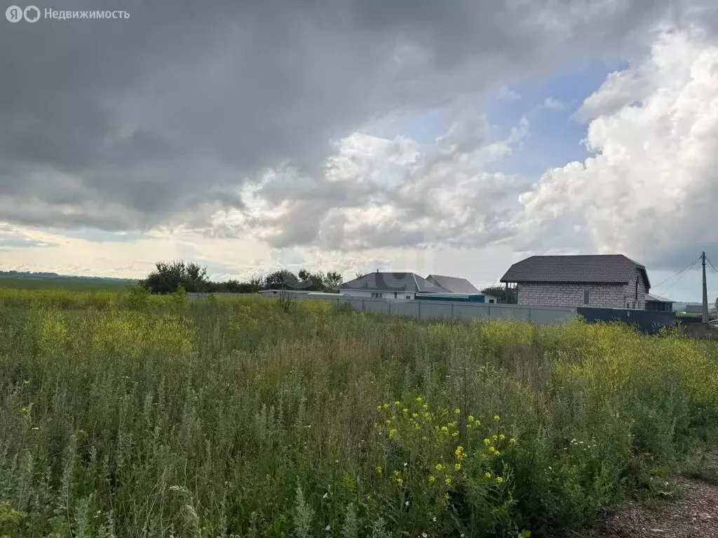 Участок в село Новое Барятино, Парковая улица (15.4 м) - Фото 1