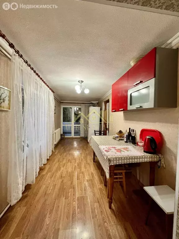 3-комнатная квартира: Владикавказ, улица Гугкаева, 63к2 (98 м) - Фото 2