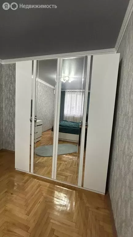 3-комнатная квартира: Нальчик, улица Пачева, 71 (71 м) - Фото 2