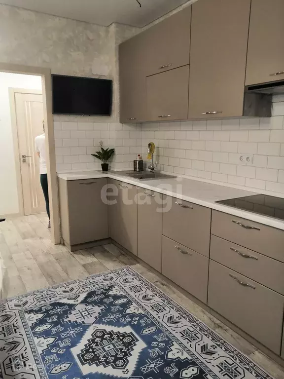 Продаётся 2-к квартира, 68.7 м - Фото 1