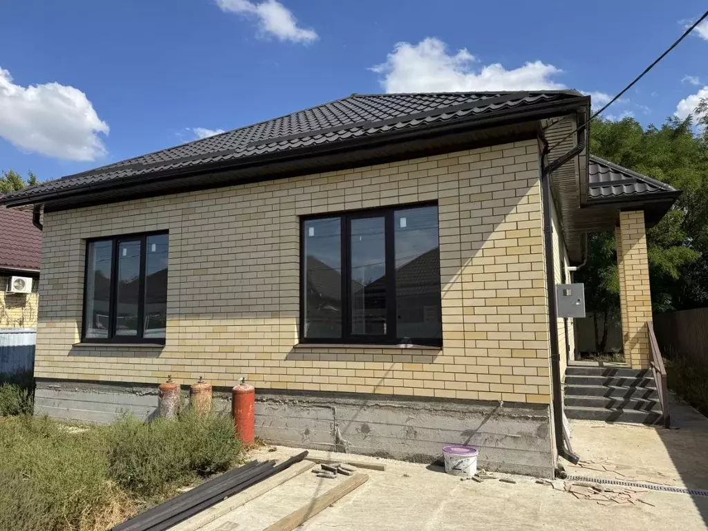 Коттедж в Краснодарский край, Динской район, с. Красносельское ул. ... - Фото 2