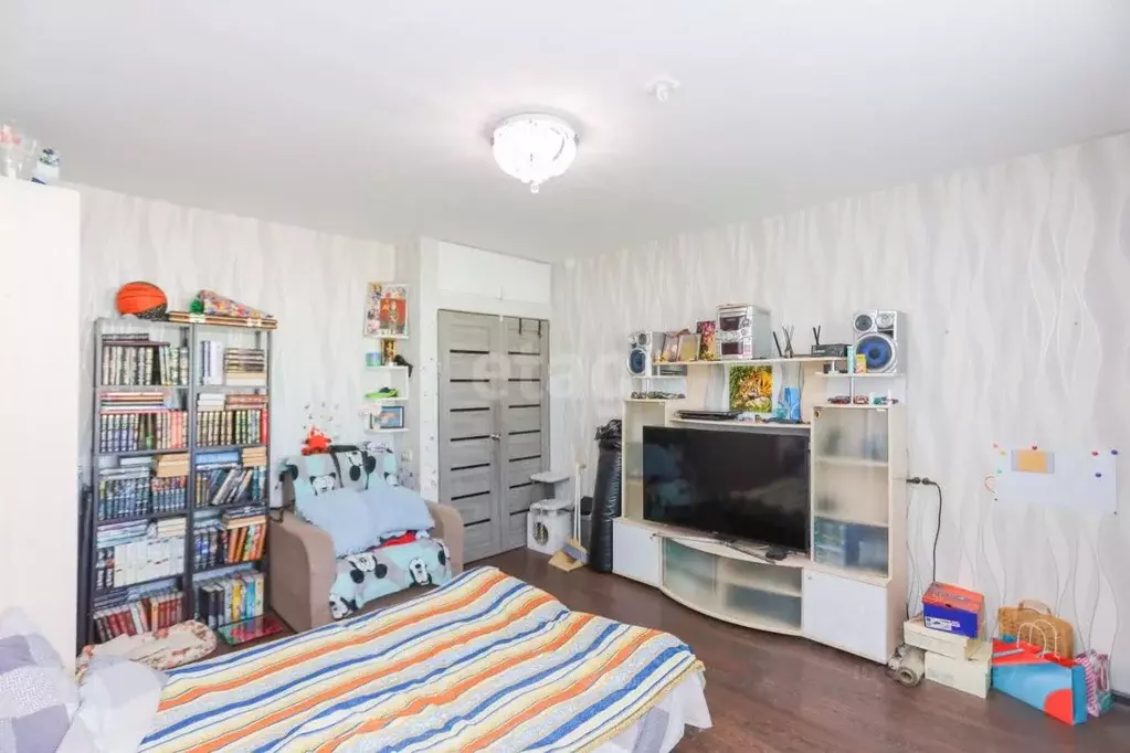 3-к кв. Иркутская область, Ангарск 29-й мкр, 12 (65.8 м) - Фото 0