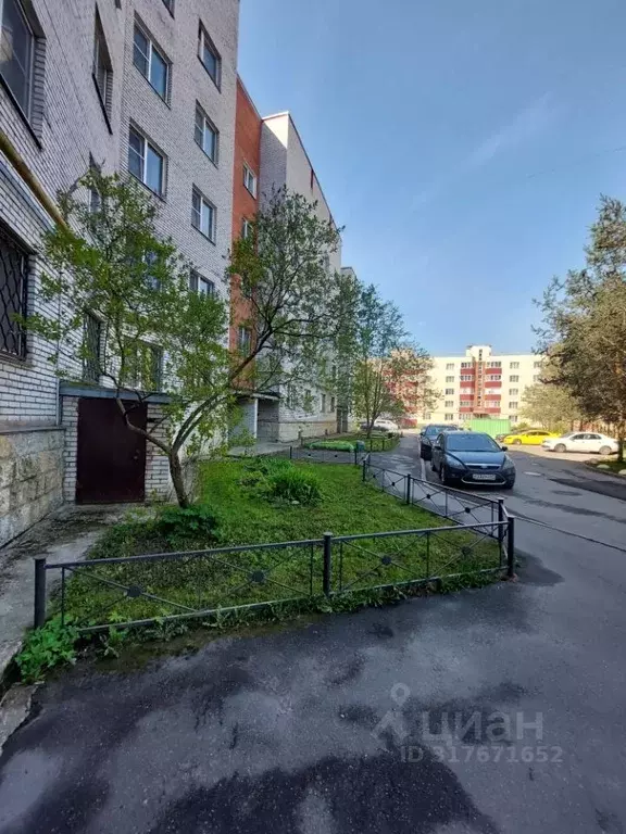 2-к кв. Ленинградская область, Тельмана Тосненский район,  (69.3 м) - Фото 1