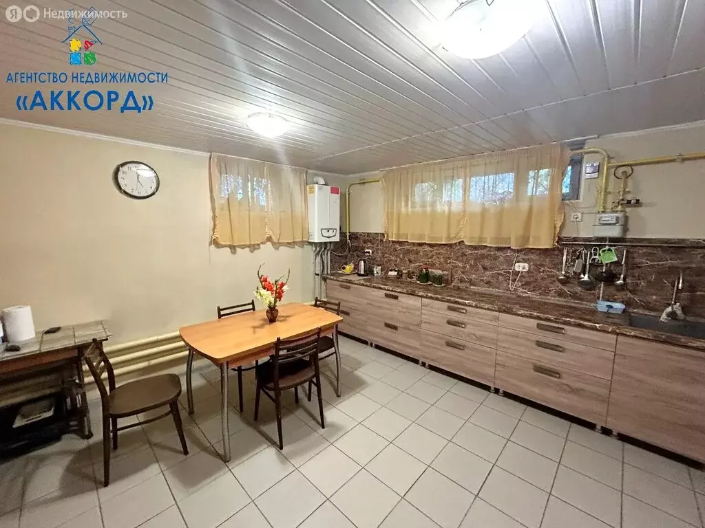 Дом в Бийск, Телецкий переулок (110 м) - Фото 0