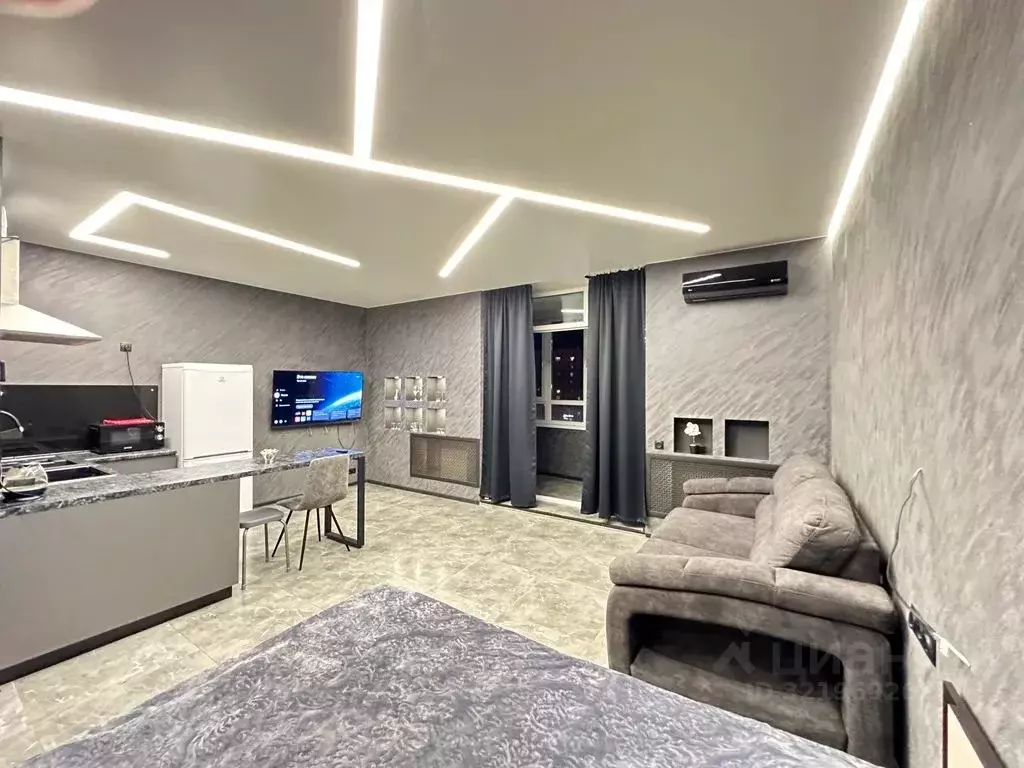 Студия Пензенская область, Пенза просп. Победы, 97 (45.0 м) - Фото 1