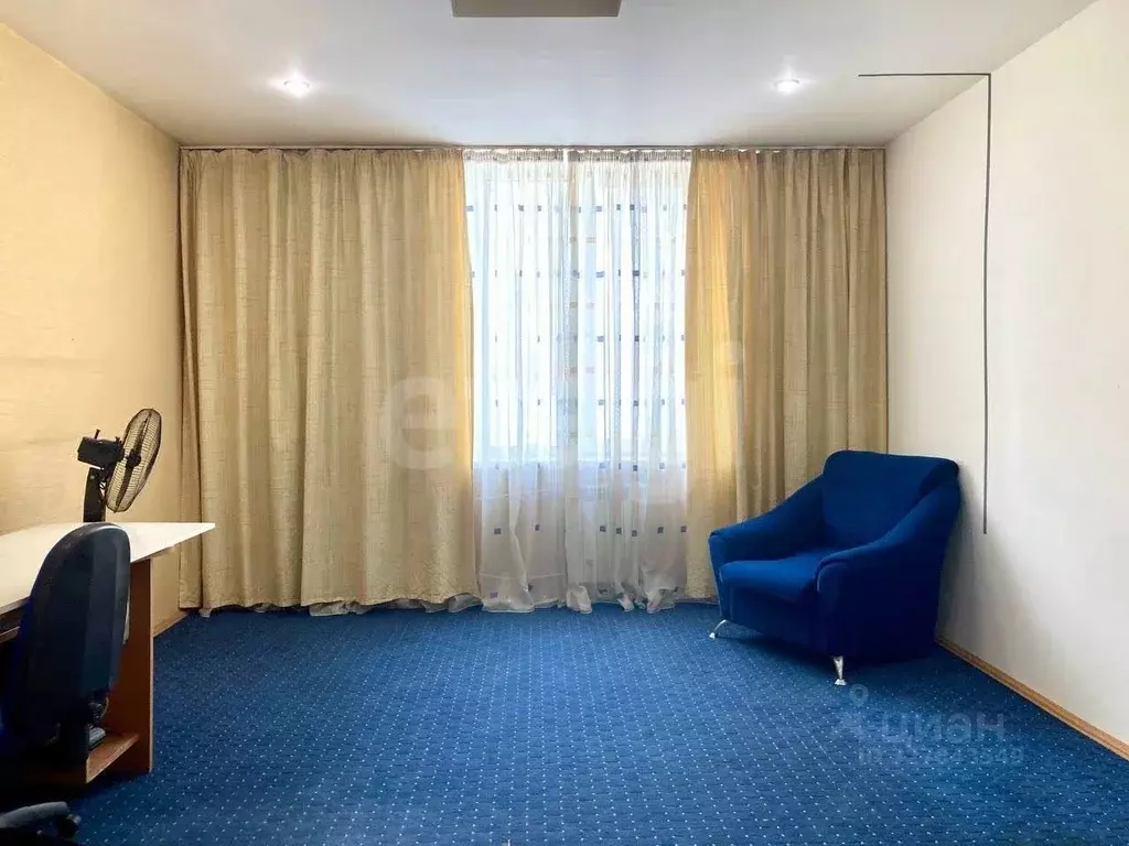 3-к кв. Челябинская область, Челябинск просп. Победы, 144 (85.8 м) - Фото 1