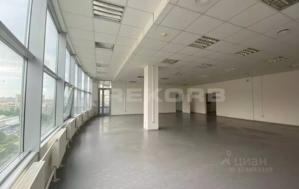 Офис в Санкт-Петербург ул. Нахимова, 20 (353 м) - Фото 1