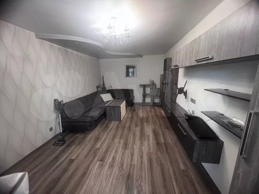 2-к. квартира, 60 м, 7/11 эт. - Фото 0