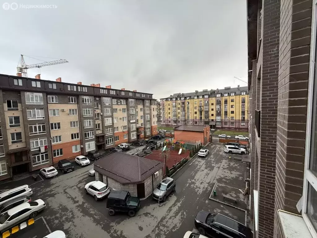 1-комнатная квартира: Владикавказ, улица Шамиля Джикаева, 3А (52 м) - Фото 2