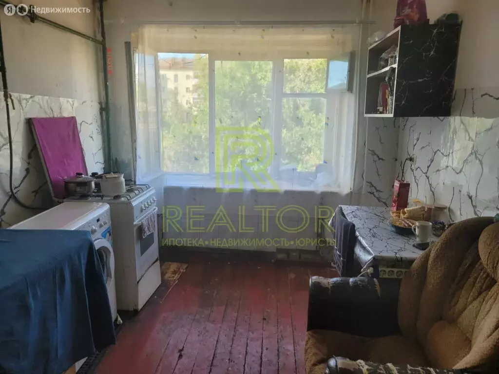 1к в 4-комнатной квартире (17 м) - Фото 1