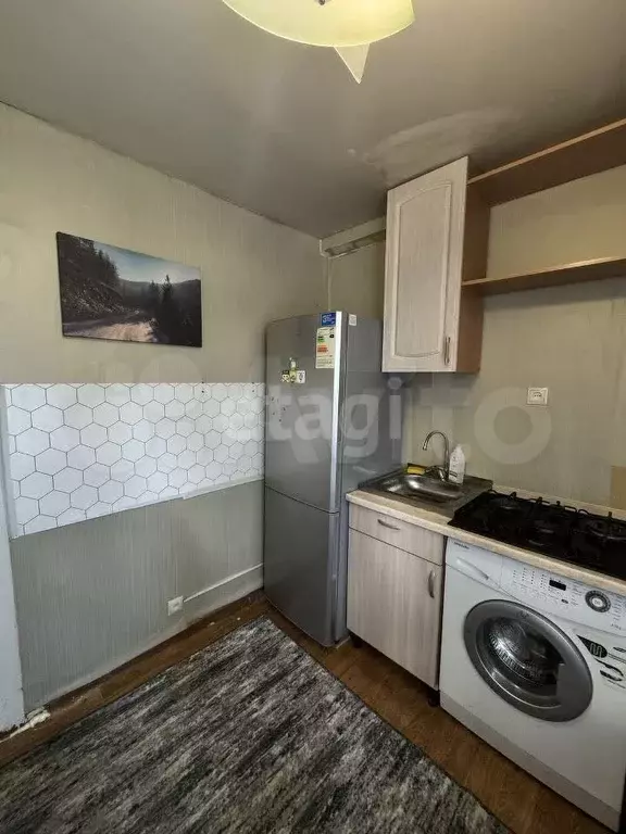 1-к. квартира, 40 м, 4/9 эт. - Фото 0