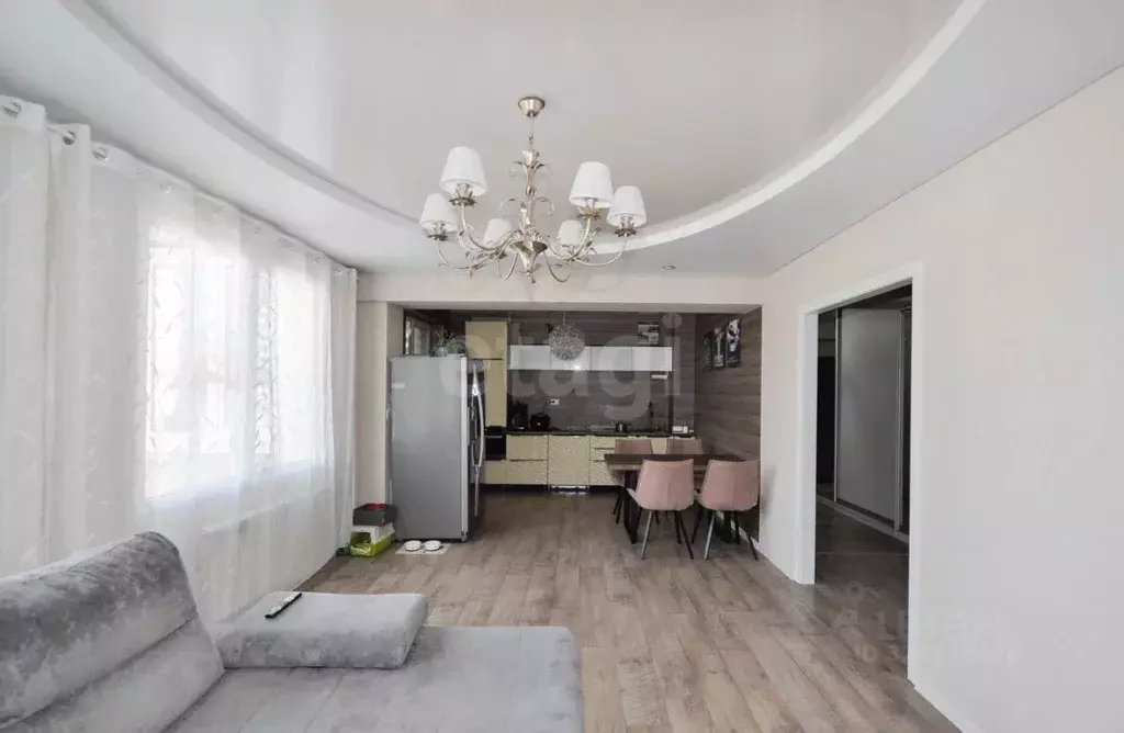 3-к кв. Сахалинская область, Южно-Сахалинск Пограничная ул., 55А (84.9 ... - Фото 2