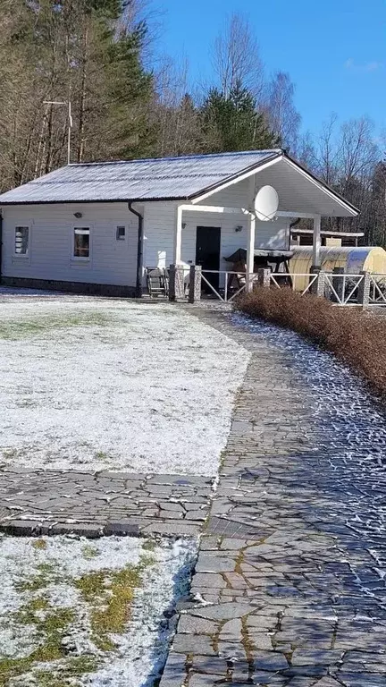 Дом в Ленинградская область, Выборгский район, Каменногорское ... - Фото 1