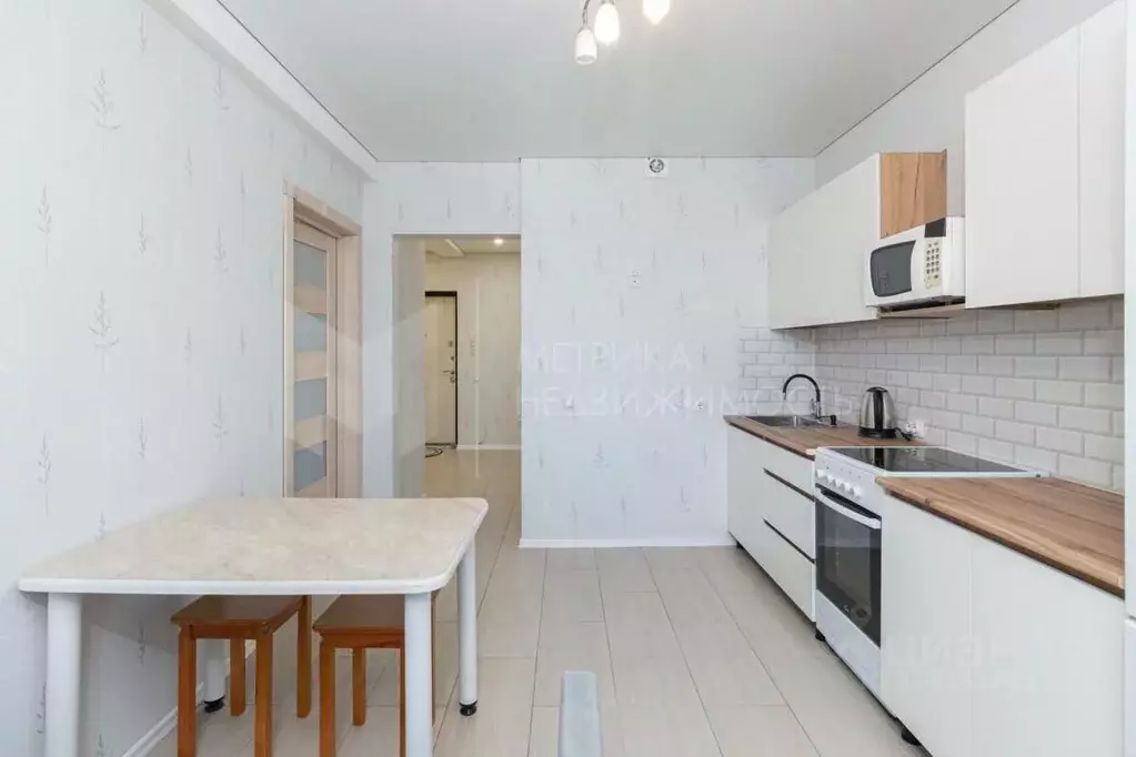 1-к кв. Тюменская область, Тюмень ул. Вересковая, 9 (49.0 м) - Фото 1