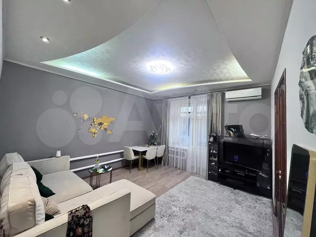 3-к. квартира, 60 м, 2/2 эт. - Фото 0