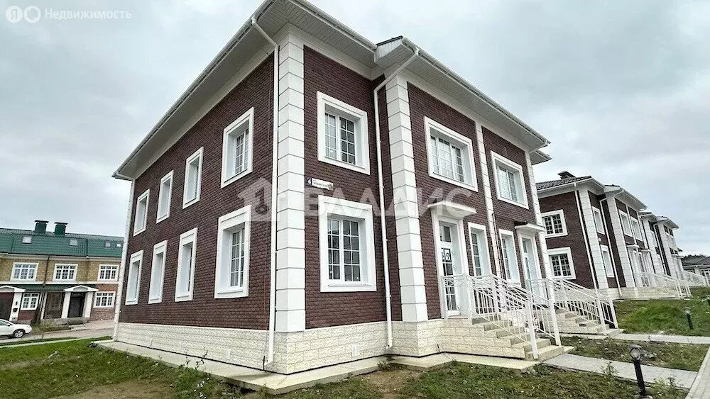 3-комнатная квартира: Озерецкое, Тихвинская улица, 6 (156.5 м) - Фото 2