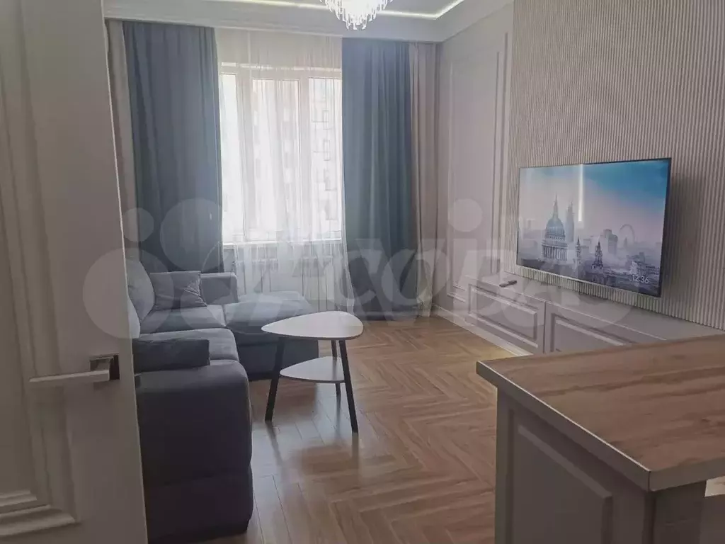 1-к. квартира, 40 м, 11/16 эт. - Фото 1