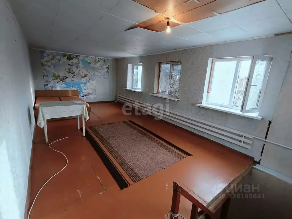 Дом в Краснодарский край, Ейский район, Кухаривское с/пос, с. ... - Фото 2