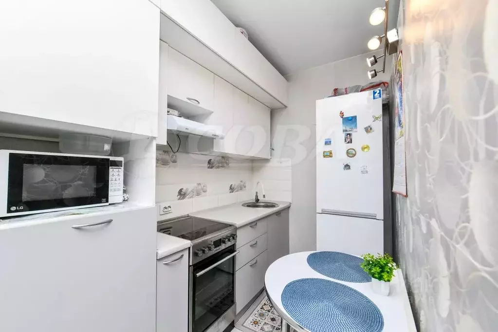 Студия Тюменская область, Тюмень ул. Беляева, 33к2 (27.8 м) - Фото 2