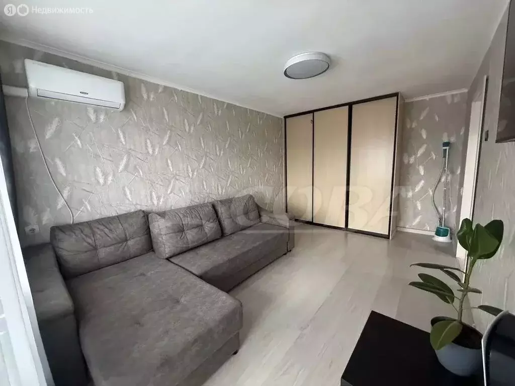 2-комнатная квартира: Тюмень, Минская улица, 5 (45.6 м) - Фото 1