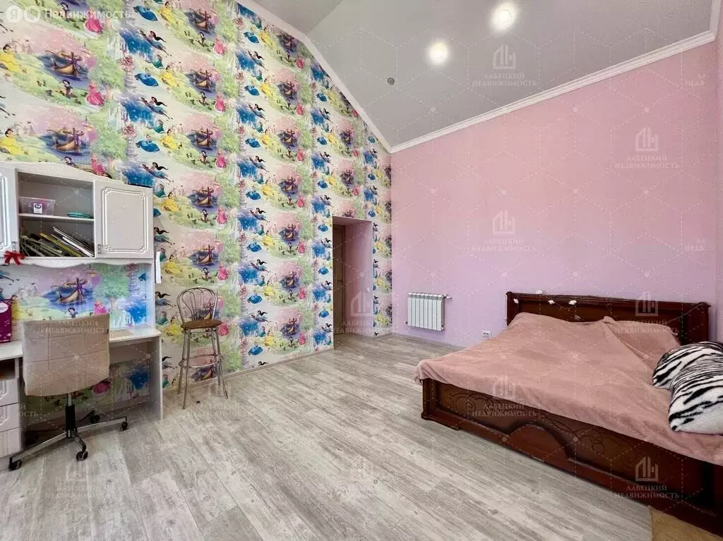 Дом в Курск, 3-я Лиственная улица, 16 (200 м) - Фото 1