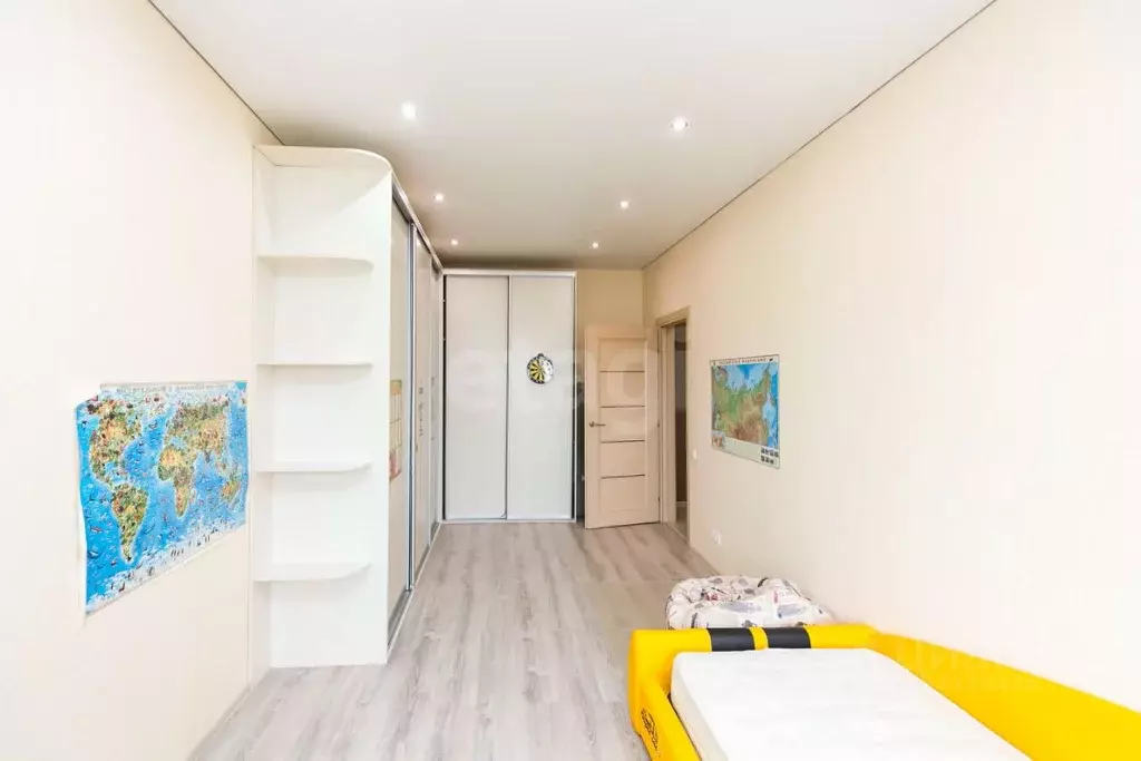 2-к кв. Ханты-Мансийский АО, Сургут Пролетарский просп., 39 (59.6 м) - Фото 1