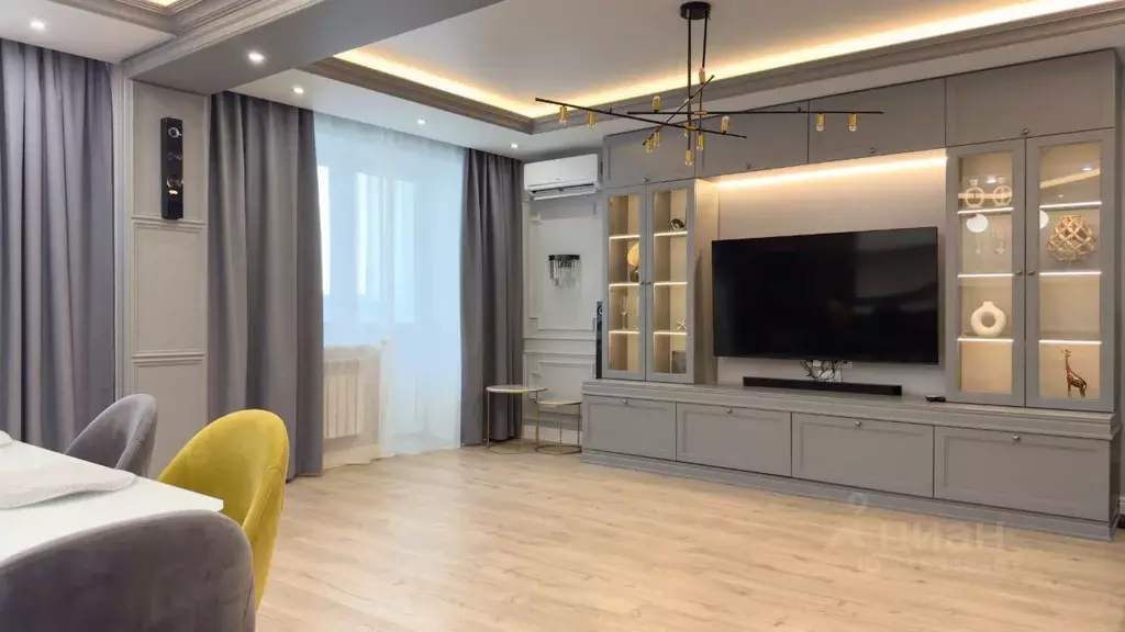 3-к кв. Татарстан, Казань ул. Академика Лаврентьева, 11 (126.0 м) - Фото 1