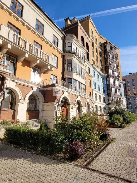 Продается 2-комнатная квартира - Фото 1