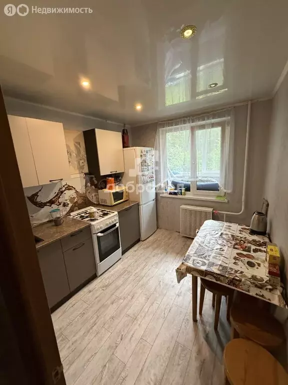 2-комнатная квартира: посёлок Исток, Главная улица, 30 (48 м) - Фото 1