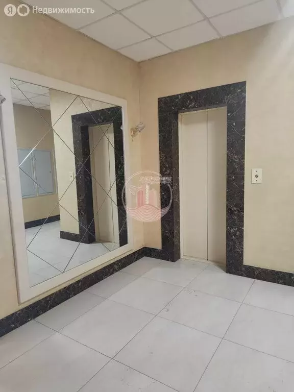 2-комнатная квартира: Симферополь, улица Трубаченко, 14Е (58 м) - Фото 1