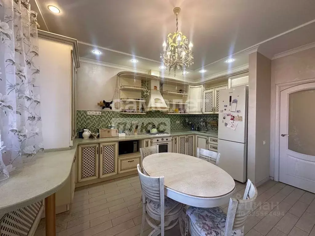 4-к кв. Курская область, Курск ул. Володарского, 70 (128.4 м) - Фото 1