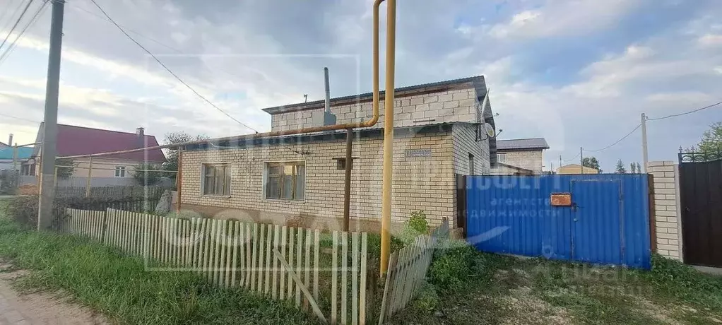 Дом в Воронежская область, Воронеж ул. Октябрьская, 12 (115 м) - Фото 0