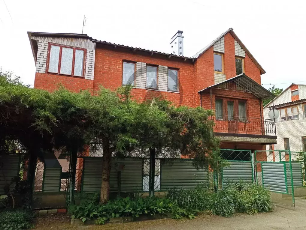 Коттедж в Краснодарский край, Апшеронск Заречный пер. (327 м) - Фото 1