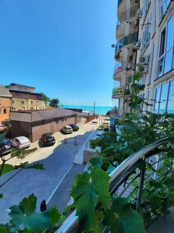 Комната 32 м в 1-к., 2/9 эт. - Фото 0
