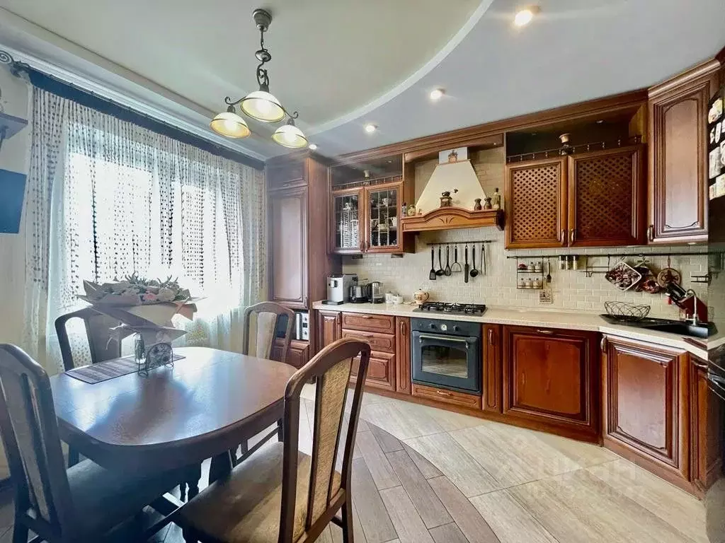 Фото квартиры. Серпухов улица весенняя 66. Трешки курск. Краснознаменная, 20 "б". Трешки курск.