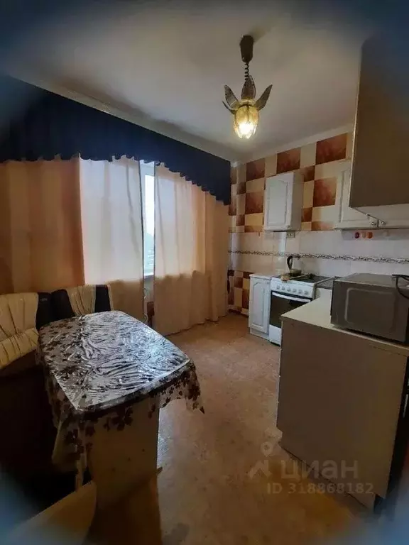 1-к кв. Белгородская область, Старый Оскол Конева мкр, 15А (40.0 м) - Фото 0