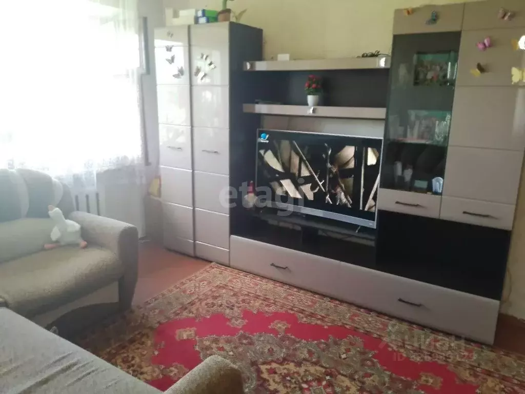 3-к кв. Тульская область, Суворов Садовая ул., 8 (50.9 м) - Фото 1