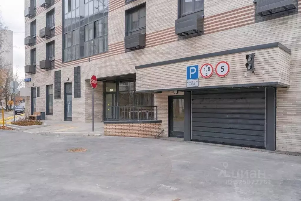 Гараж в Москва 1-я Владимирская ул., 47к1 (14 м) - Фото 1